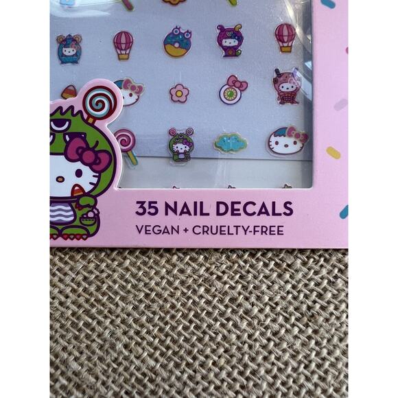 HELLO KITTY 35 Nail Decals--SET OF 2 PACKS--Sweet Tooth & Hello Kitty - Picture 4 of 9